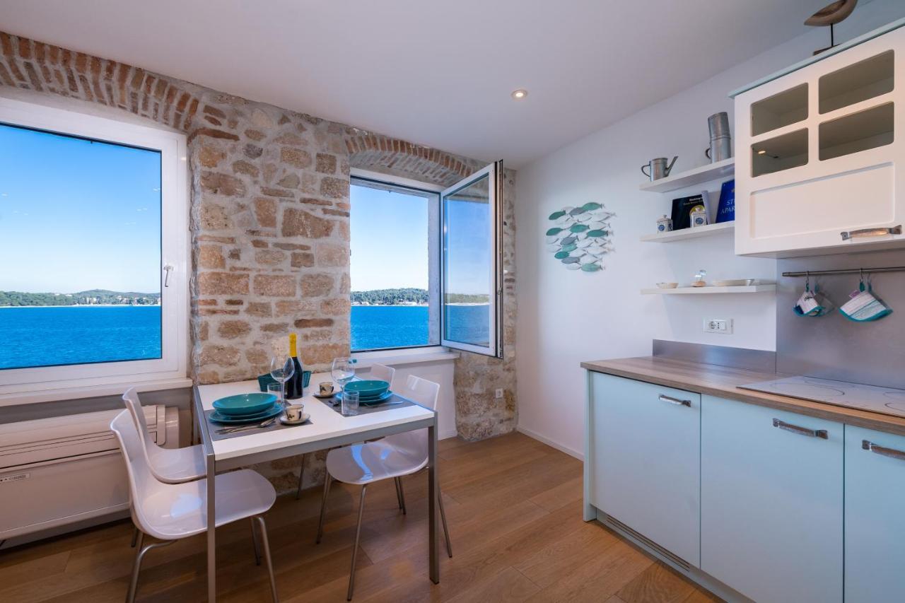 Blue Sea View Apartment โรวีน ภายนอก รูปภาพ